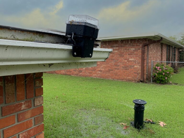 Repairing Poly Pipe Cracks Common in Older Farmers Branch Systems